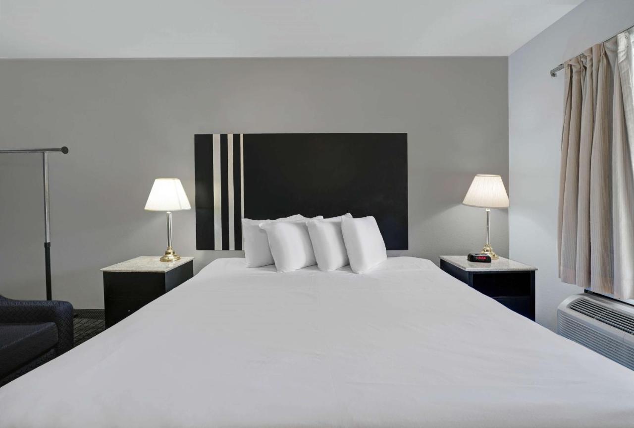 6 Washington, Pa 2*